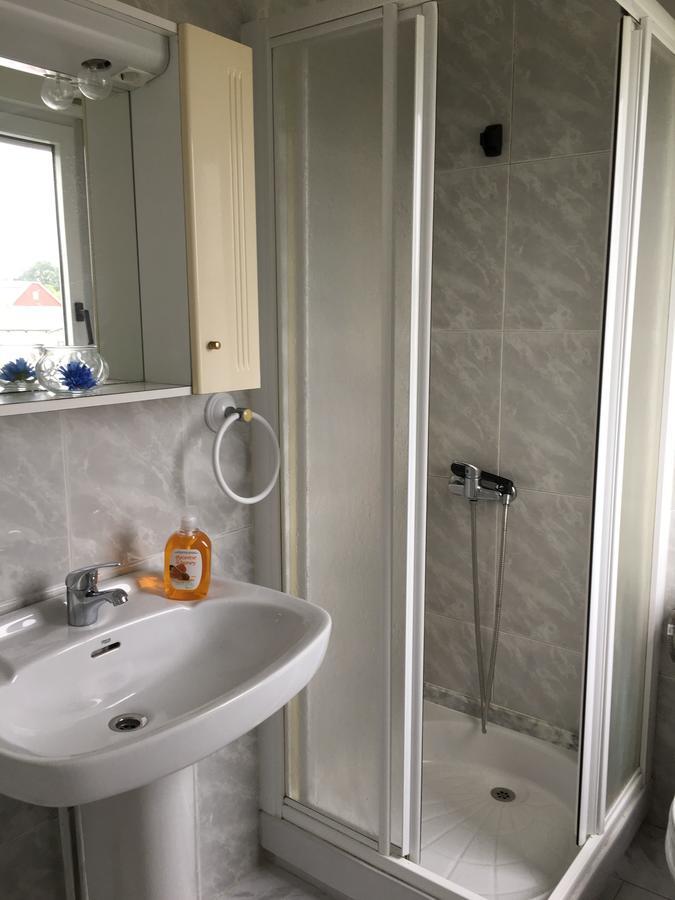 Xabarin Apartment Abadín المظهر الخارجي الصورة